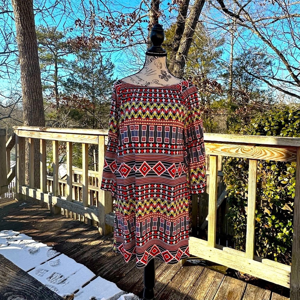Bell Sleeve Geometric Pattern Mini Dress